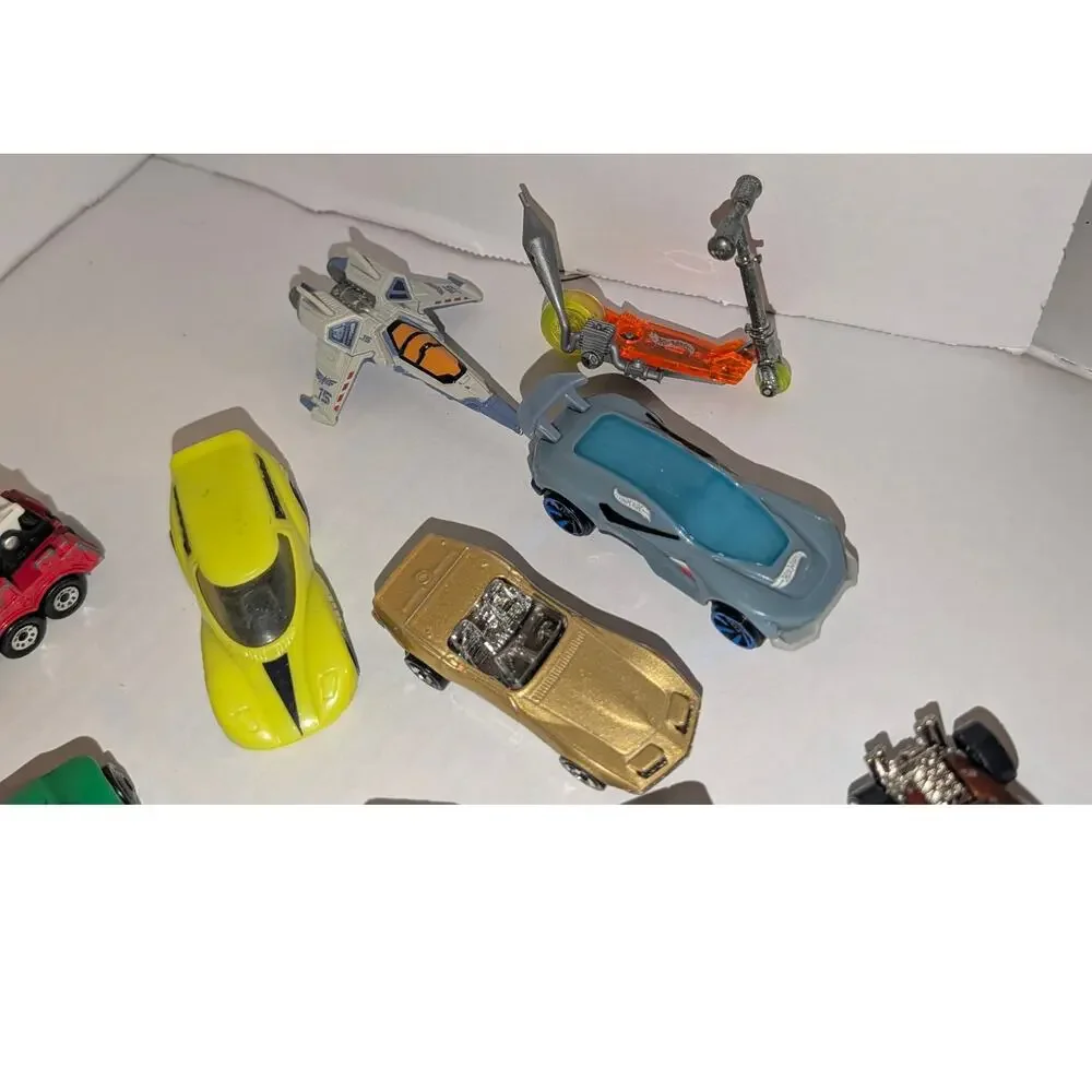 Mixed Lot 25 Vintage Diecast Cars Matchbox Hot wheel Vehicles Trucks NASCAR 2000